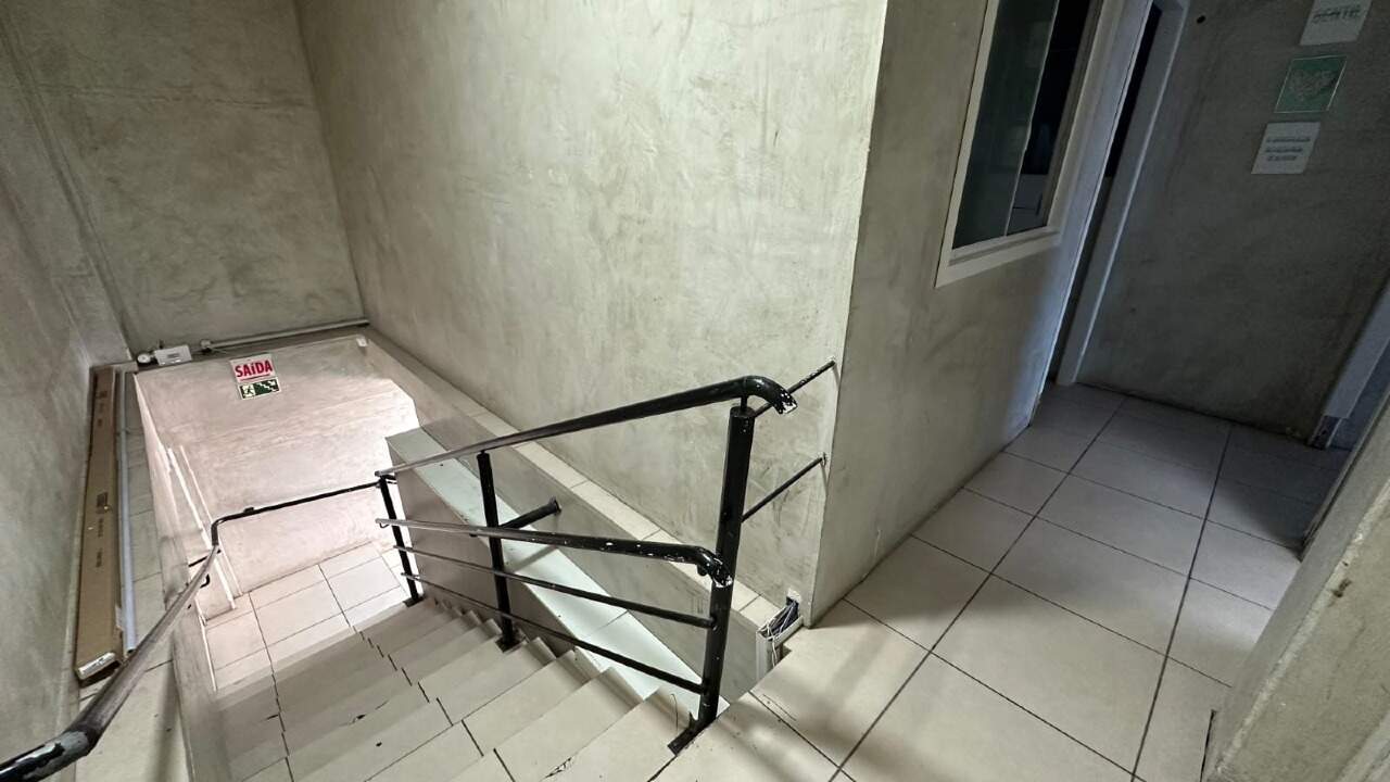 Sala Comercial para aluguel no Centro: 