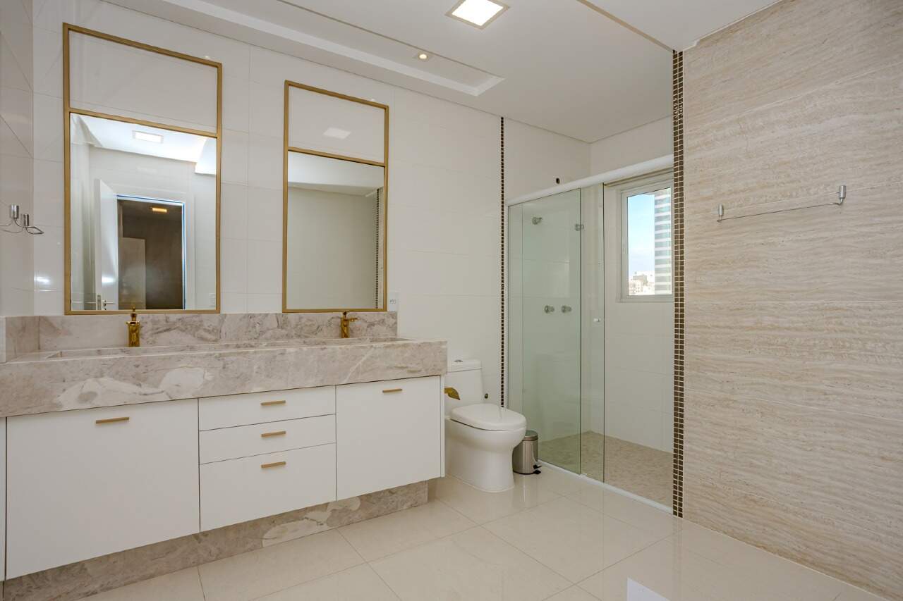 Apartamento diferenciado à venda no Centro: 