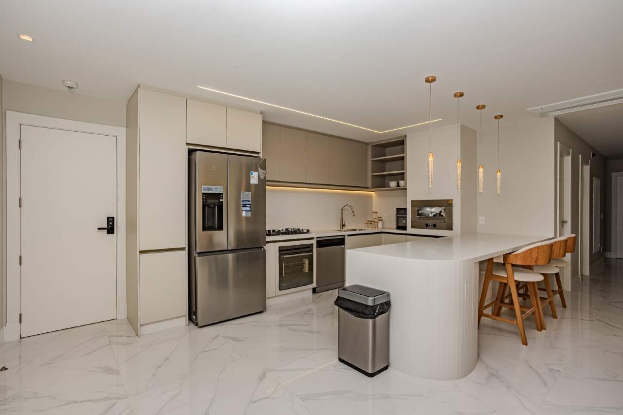 Apartamento diferenciado à venda no Centro: 