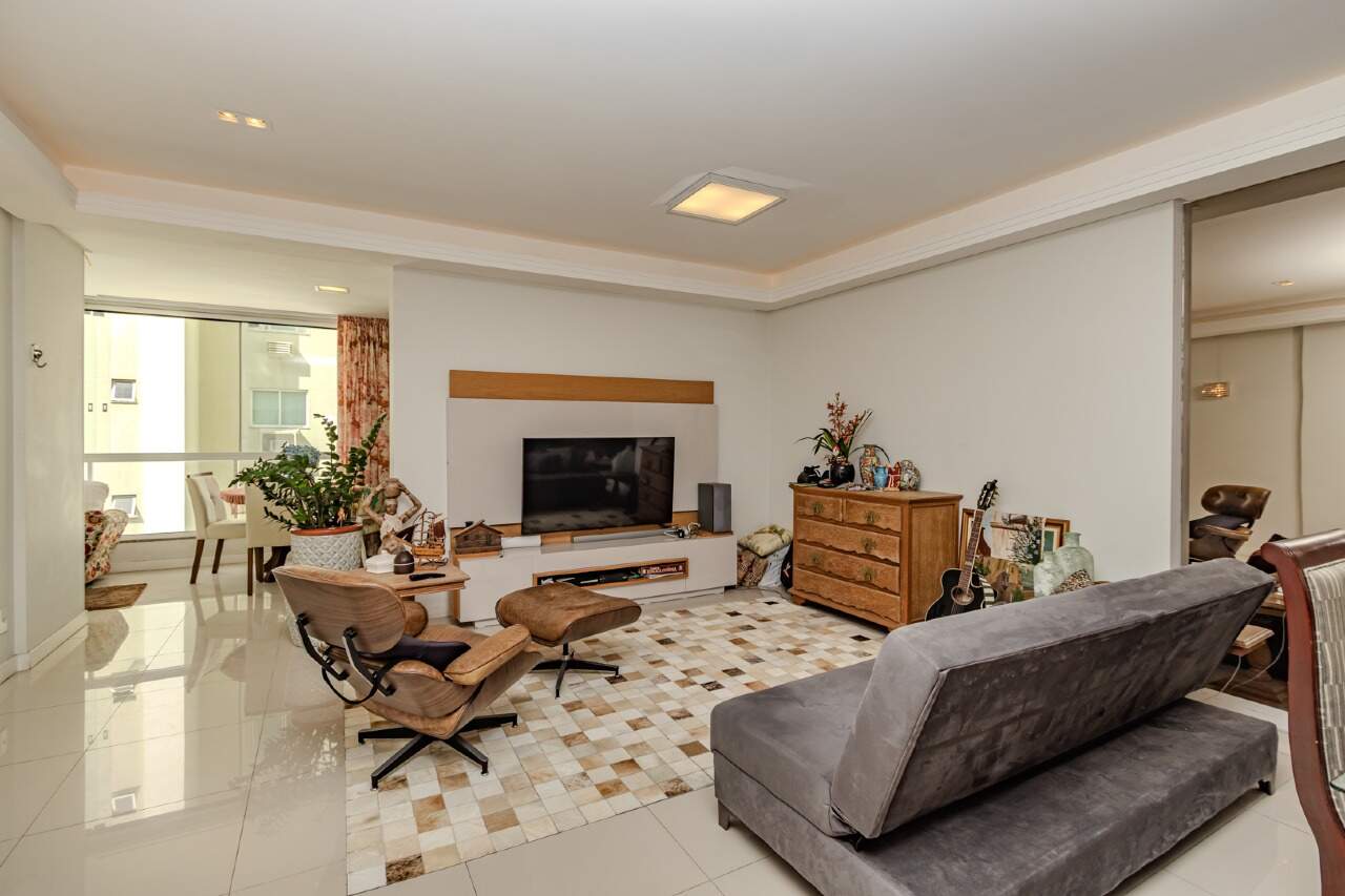 Apartamento diferenciado à venda no Centro: 