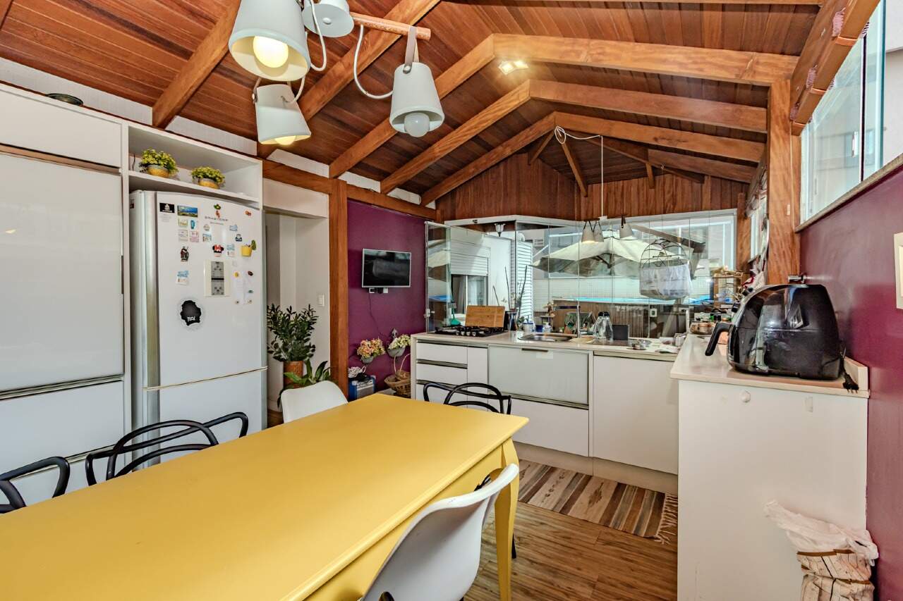 Apartamento diferenciado à venda no Centro: 