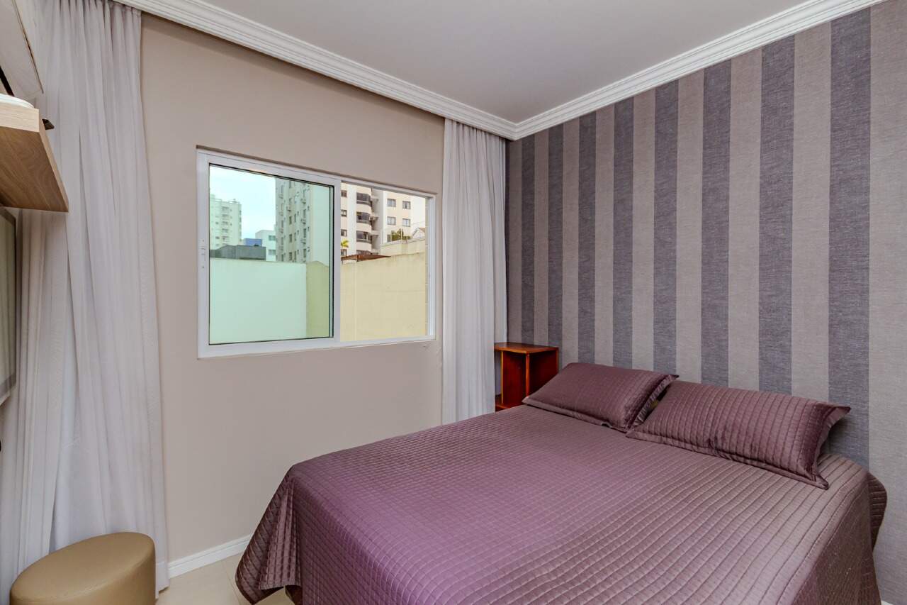 Apartamento diferenciado à venda no Centro: 