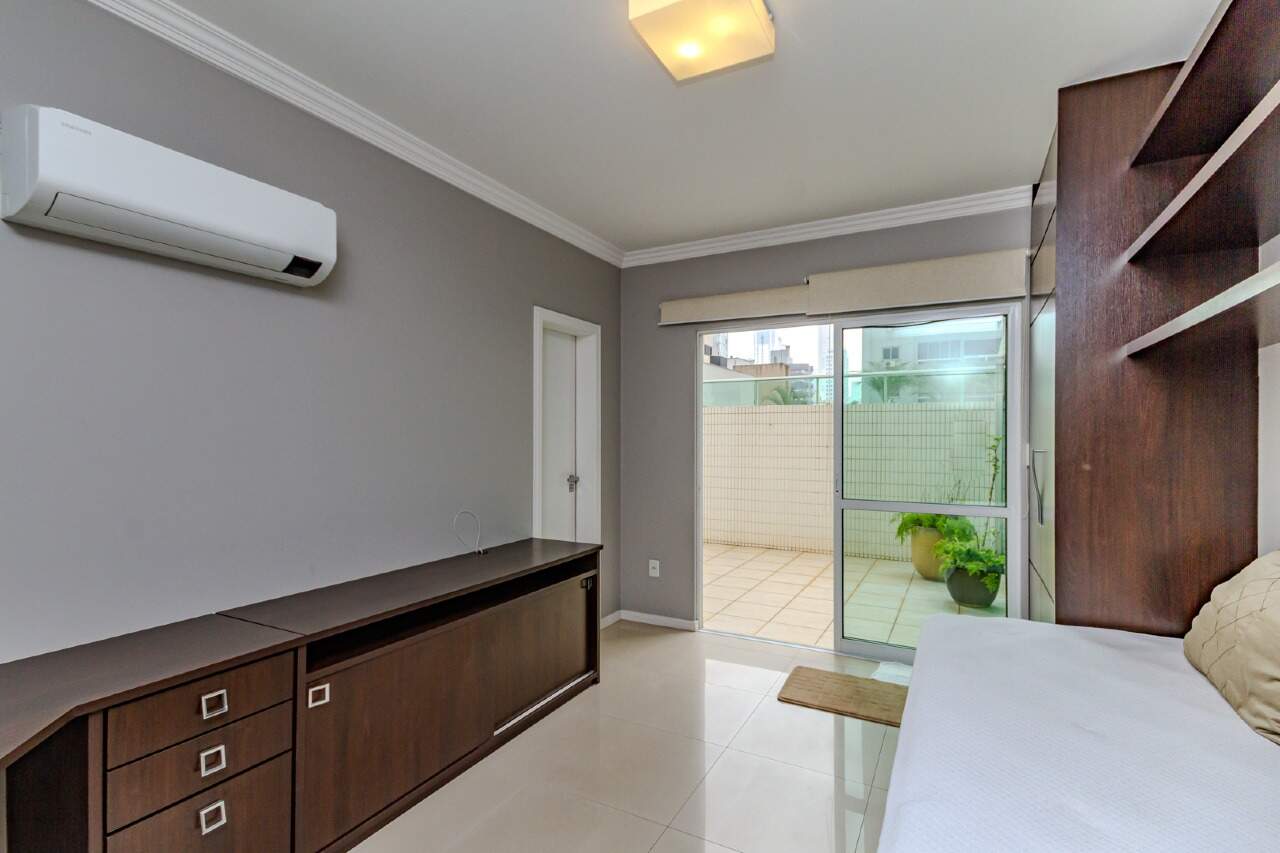 Apartamento diferenciado à venda no Centro: 