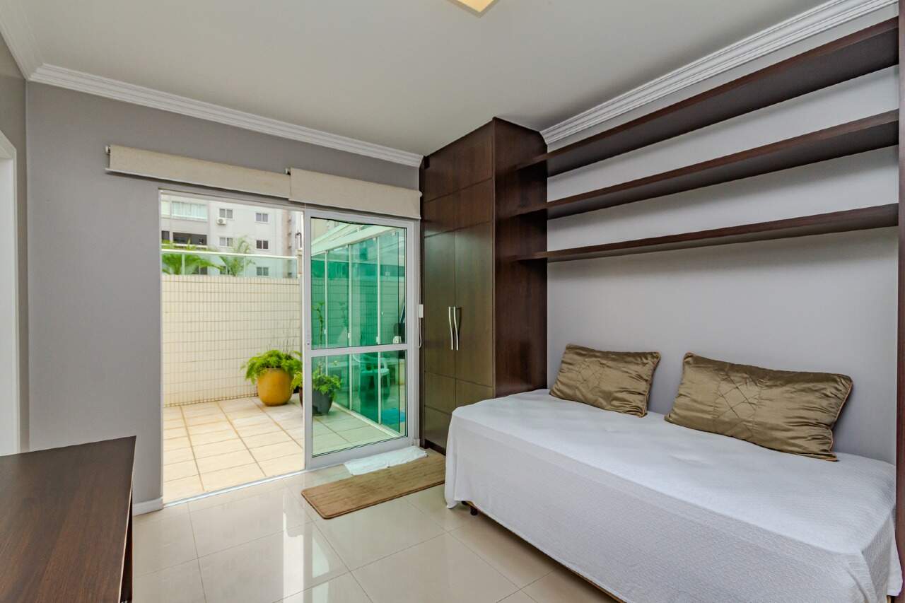 Apartamento diferenciado à venda no Centro: 