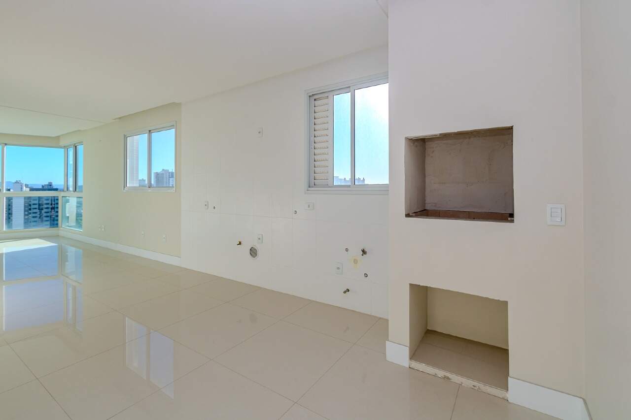 Apartamento à venda no Fazenda: