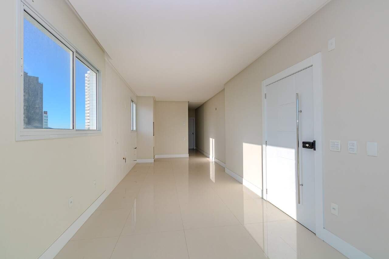 Apartamento à venda no Fazenda: