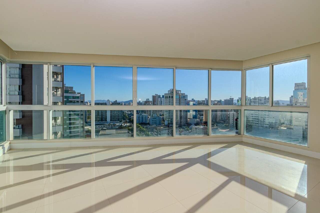 Apartamento à venda no Fazenda: 