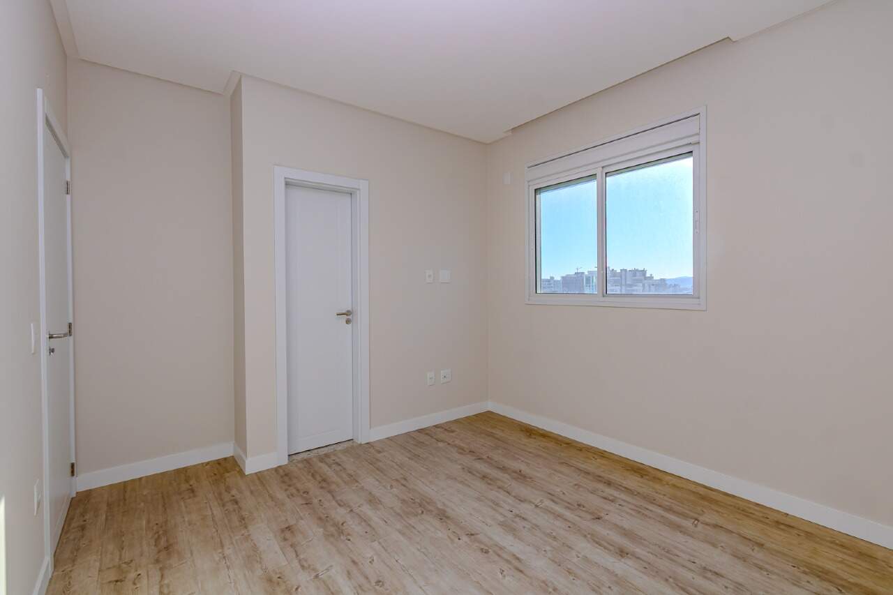 Apartamento à venda no Fazenda: