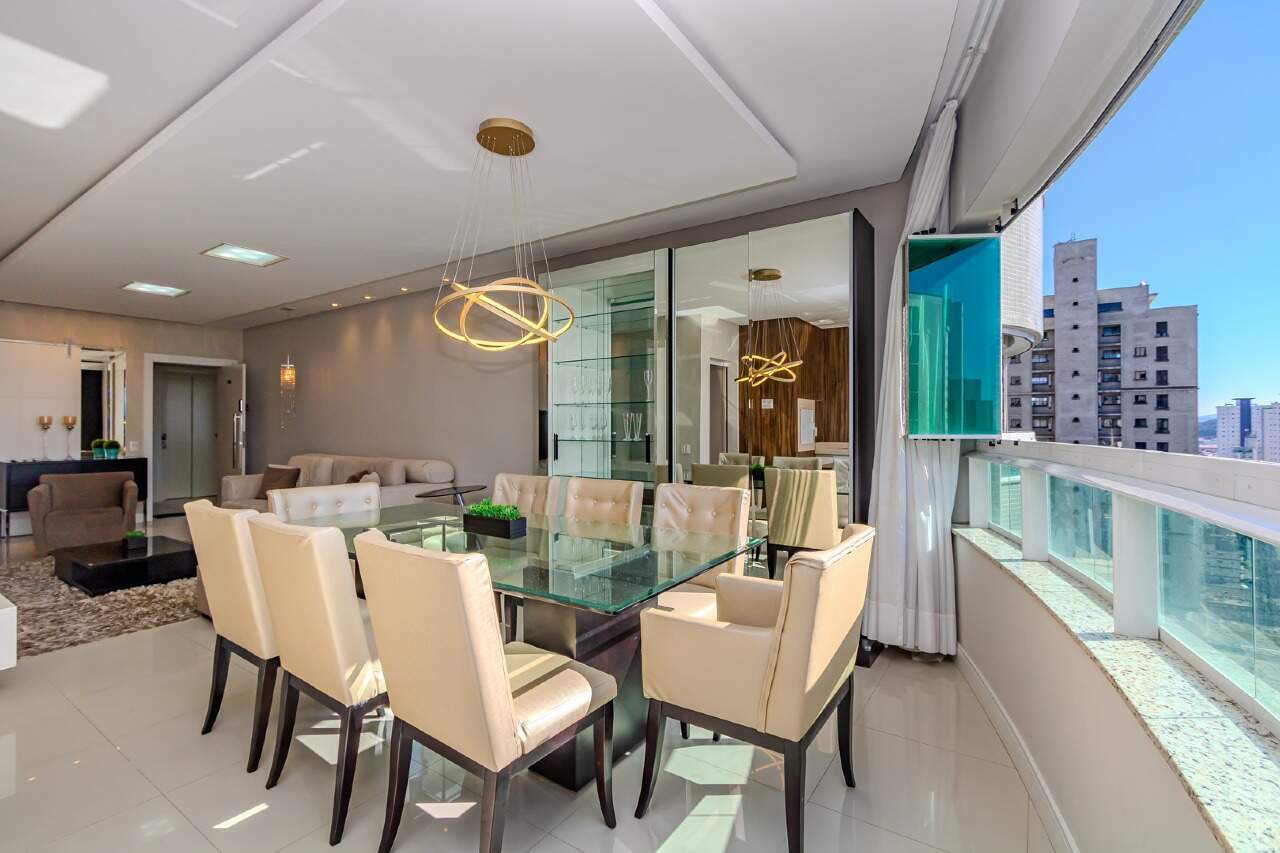 Apartamento para aluguel no Centro: 