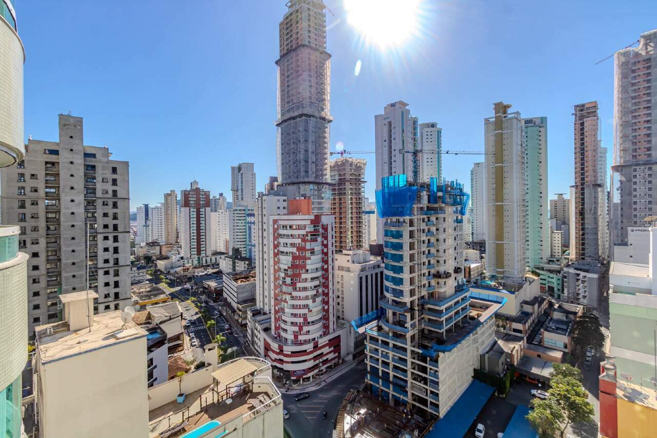 Apartamento para aluguel no Centro: 