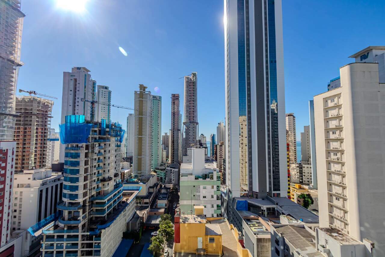 Apartamento para aluguel no Centro: 