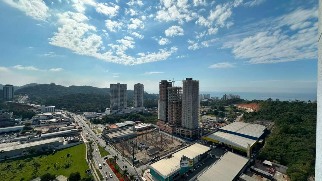 Apartamento para aluguel no Praia Brava: 