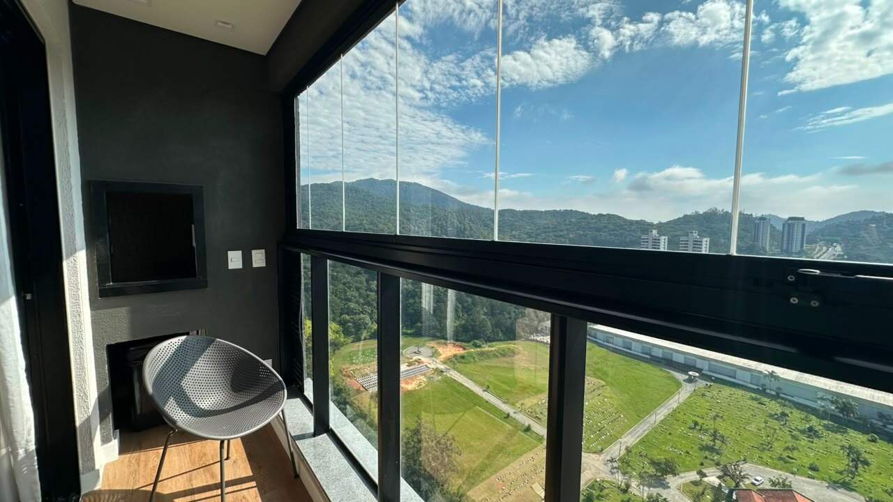 Apartamento para aluguel no Praia Brava: 