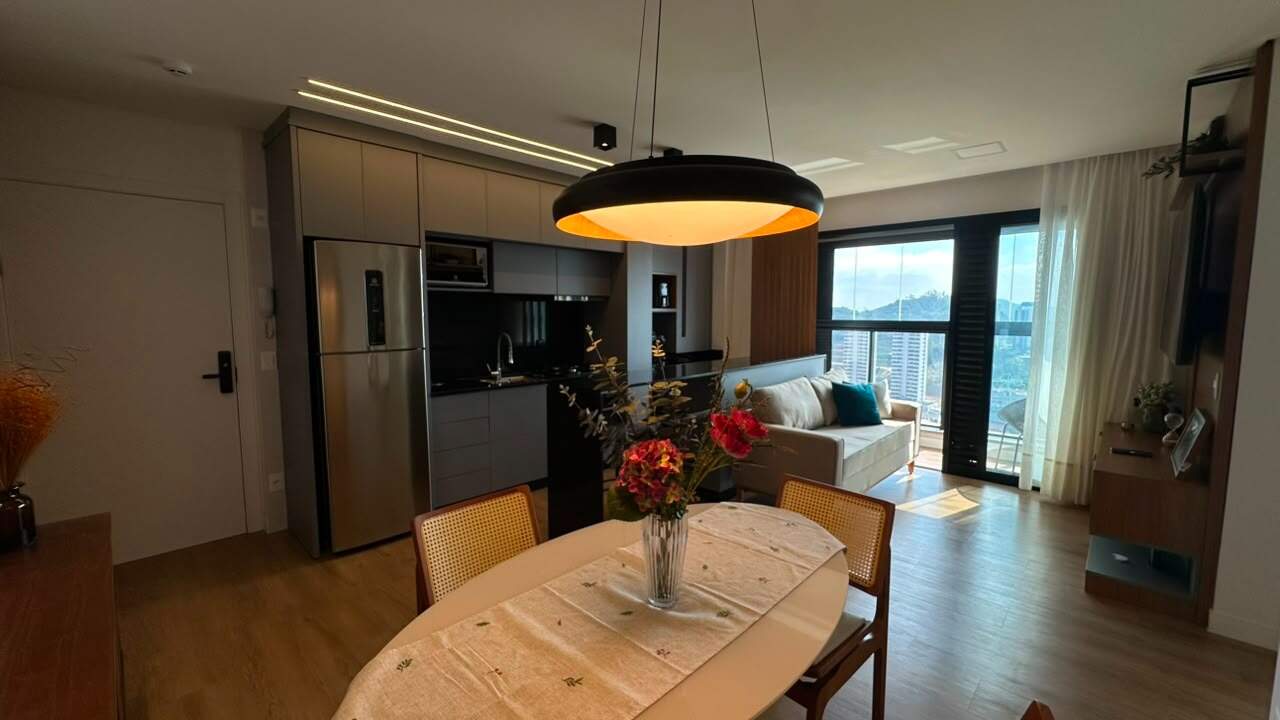Apartamento para aluguel no Praia Brava: 
