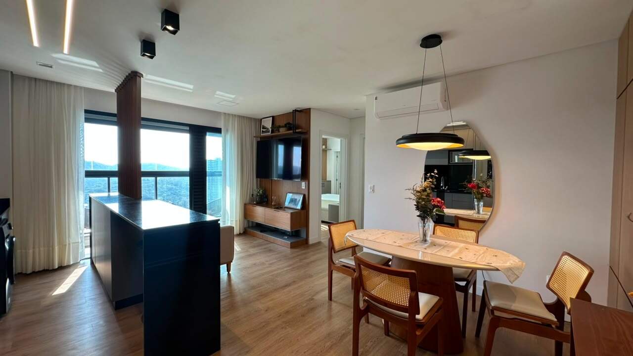 Apartamento para aluguel no Praia Brava: 