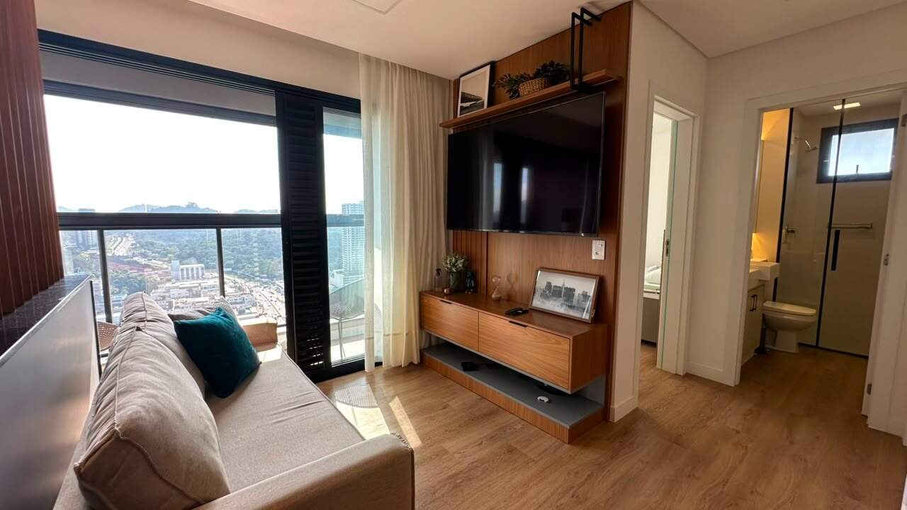 Apartamento para aluguel no Praia Brava: 