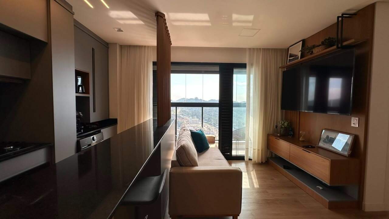 Apartamento para aluguel no Praia Brava: 