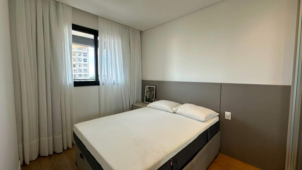 Apartamento para aluguel no Praia Brava: 