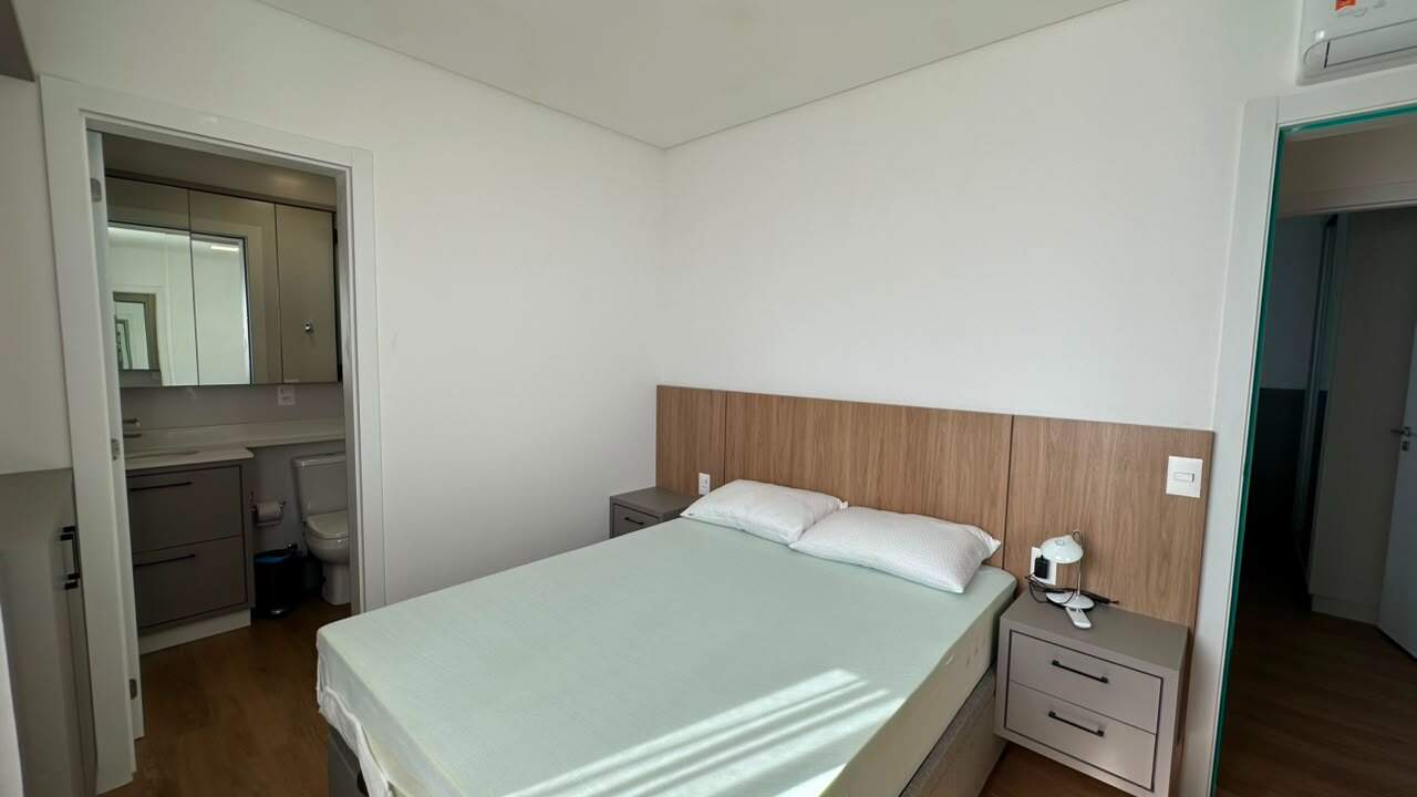 Apartamento para aluguel no Praia Brava: 