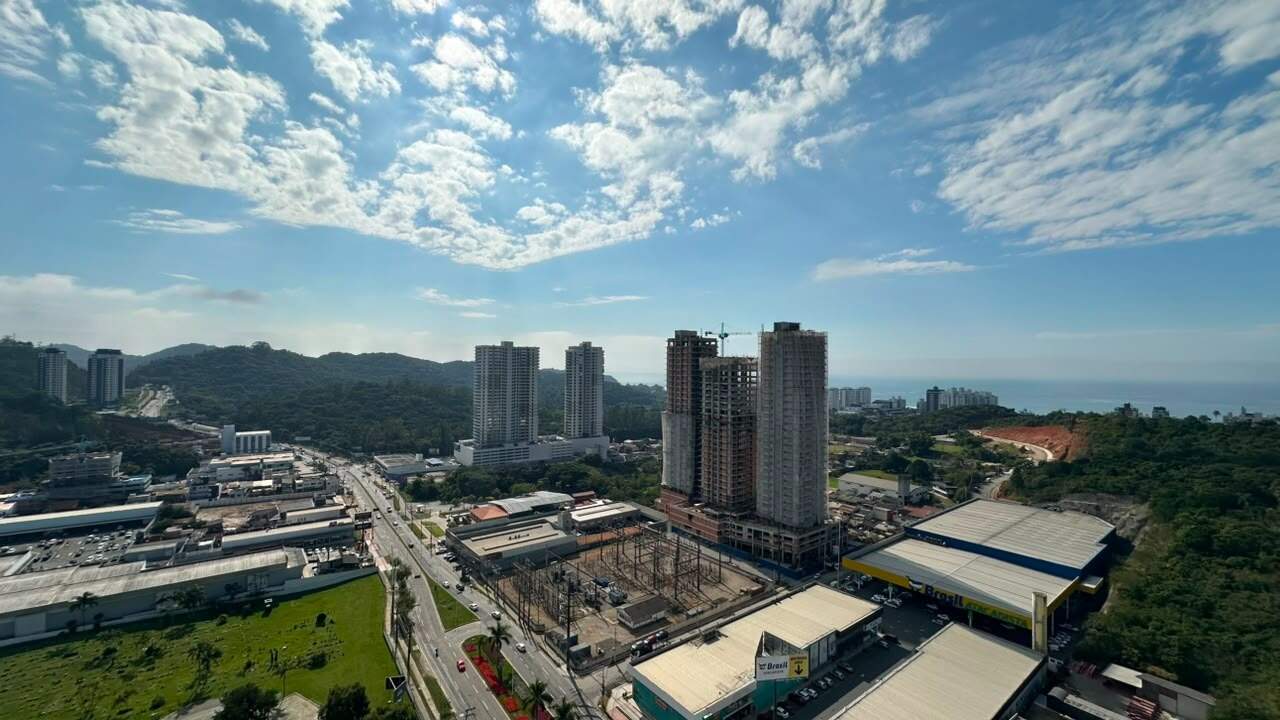 Apartamento para aluguel no Praia Brava: 