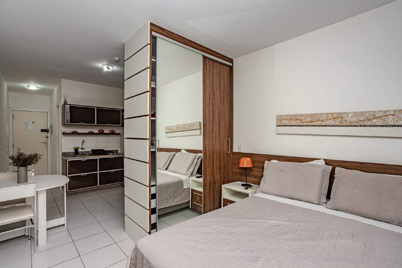 Apartamento à venda no Pioneiros: 