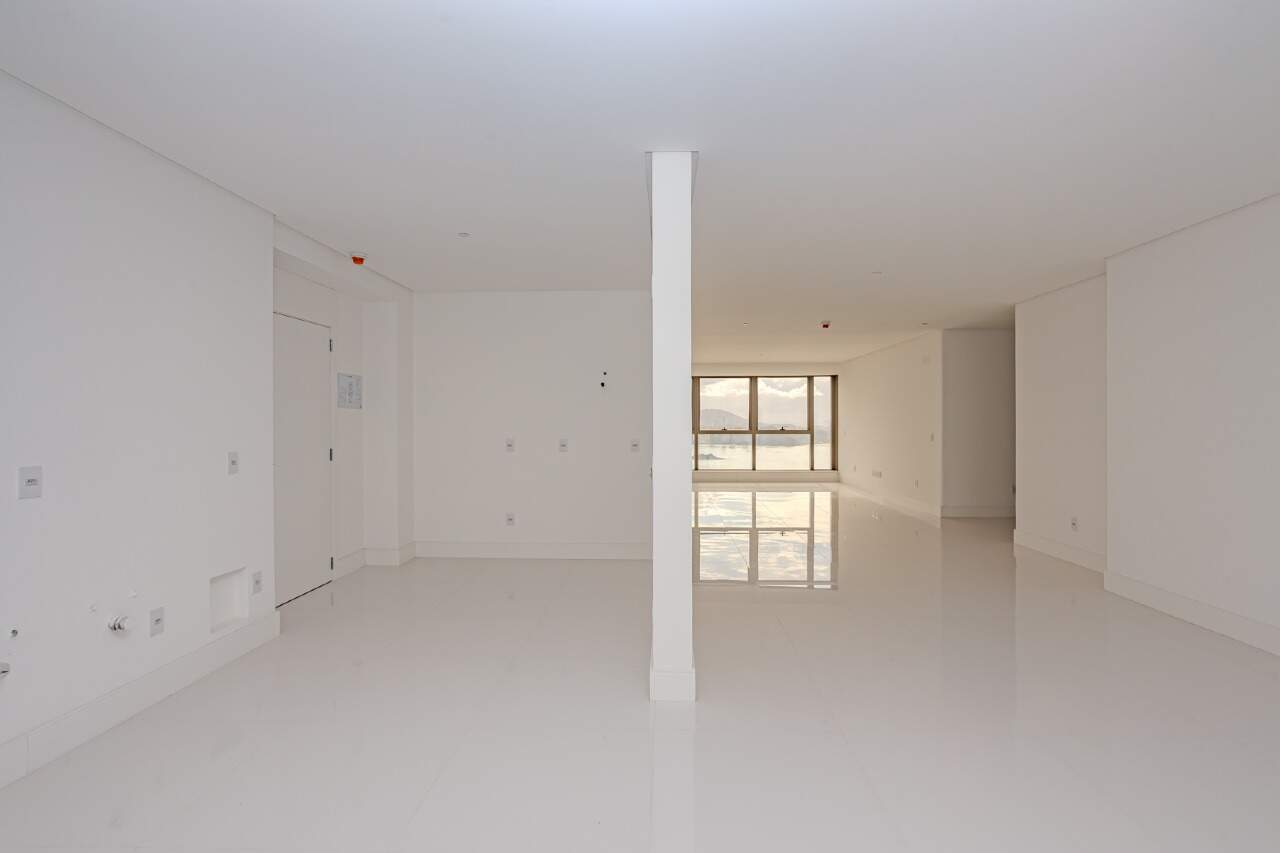 Apartamento à venda no Barra Sul: 