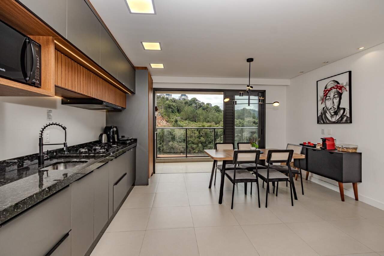 Apartamento à venda no Praia Brava: 