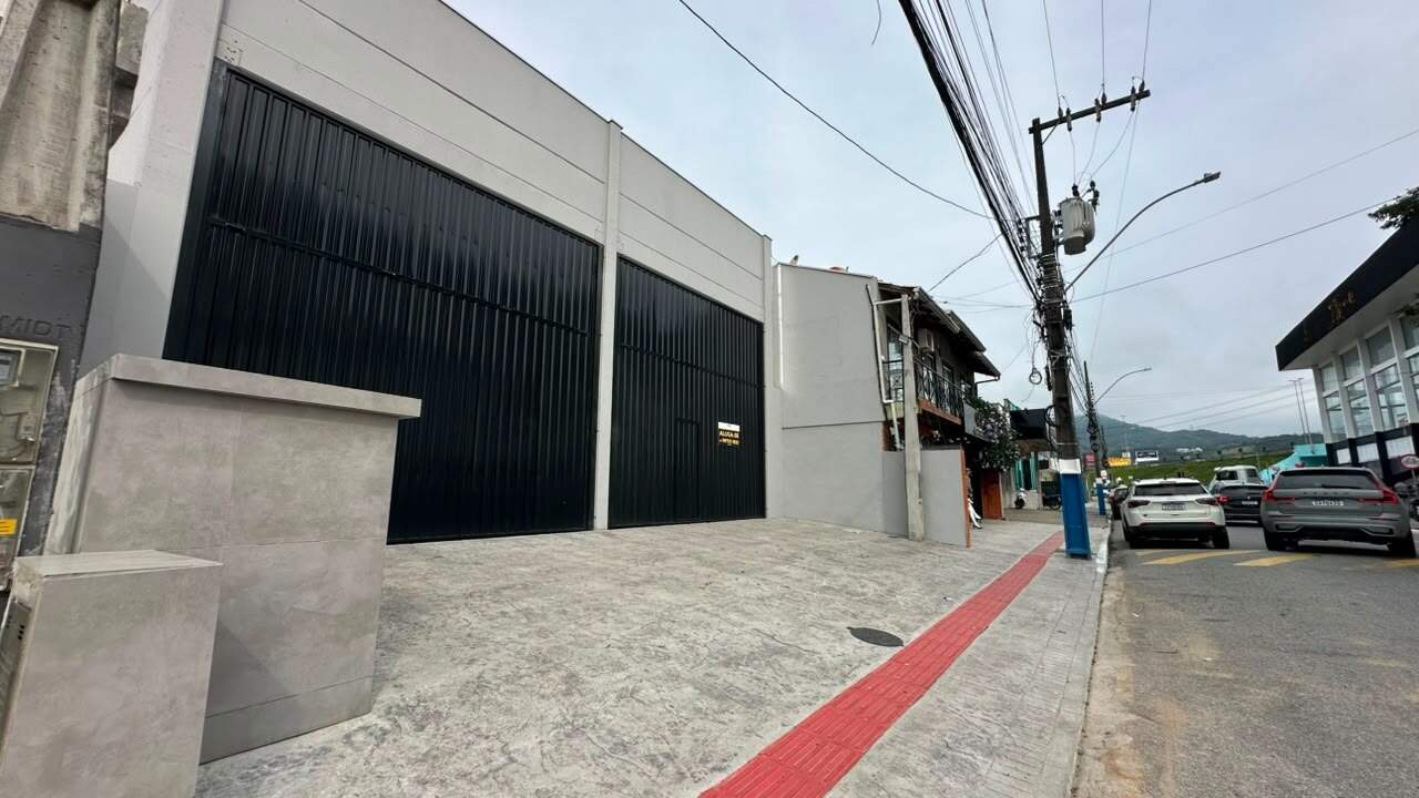 Galpão para aluguel no Barra: