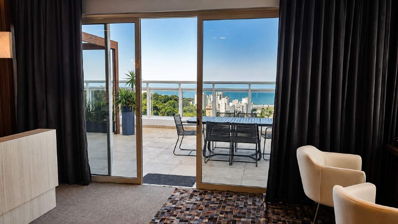 Sala Comercial para aluguel no Praia Brava: 