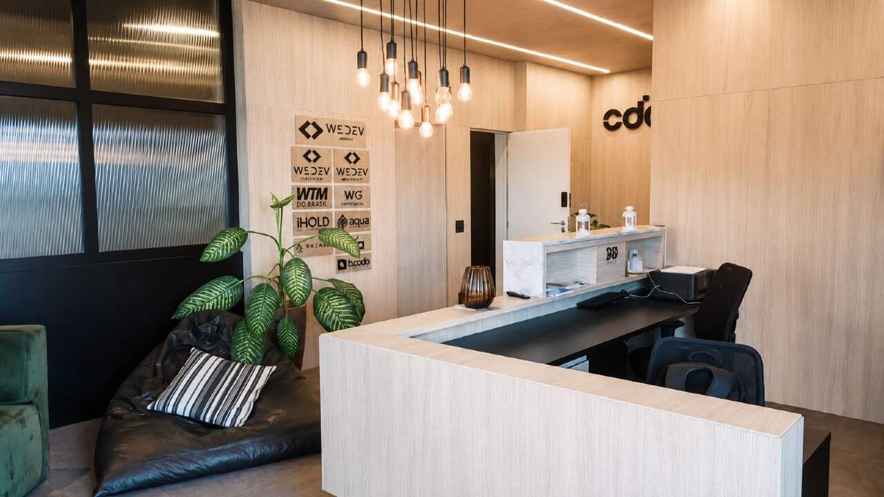 Sala Comercial para aluguel no Praia Brava: 
