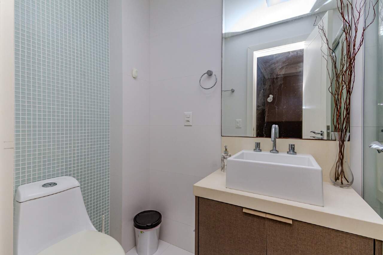 Apartamento diferenciado à venda no Centro: 