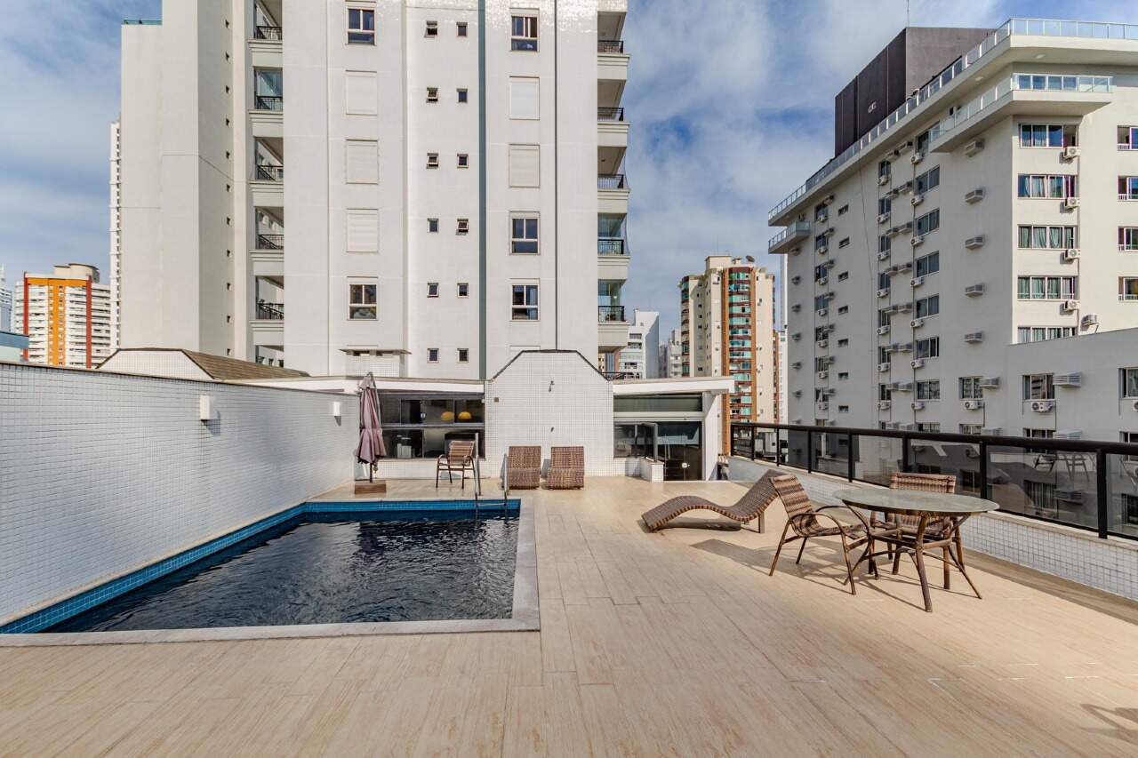Apartamento diferenciado à venda no Centro: 