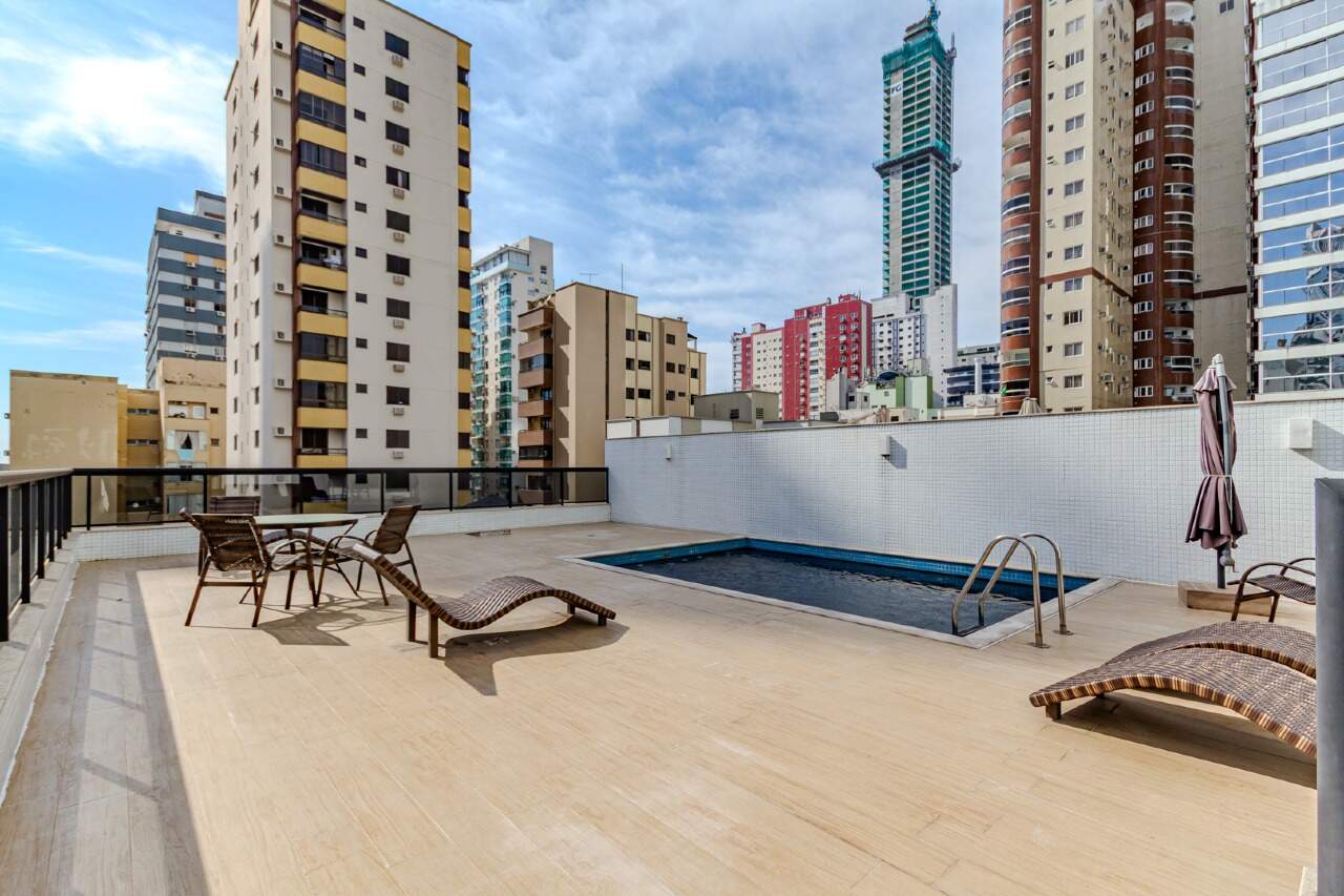 Apartamento diferenciado à venda no Centro: 