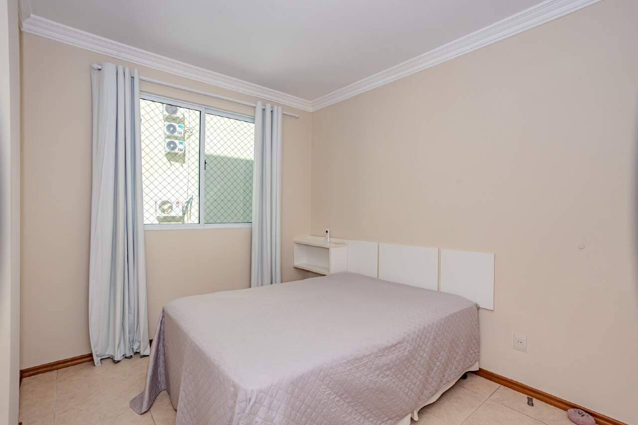 Apartamento à venda no Pioneiros: