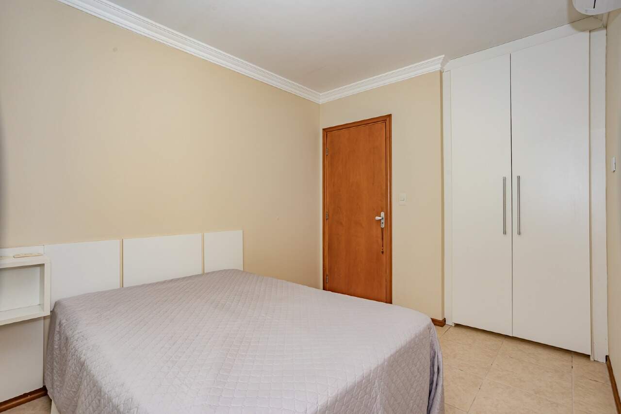 Apartamento à venda no Pioneiros: