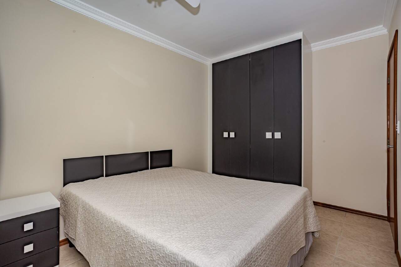 Apartamento à venda no Pioneiros: