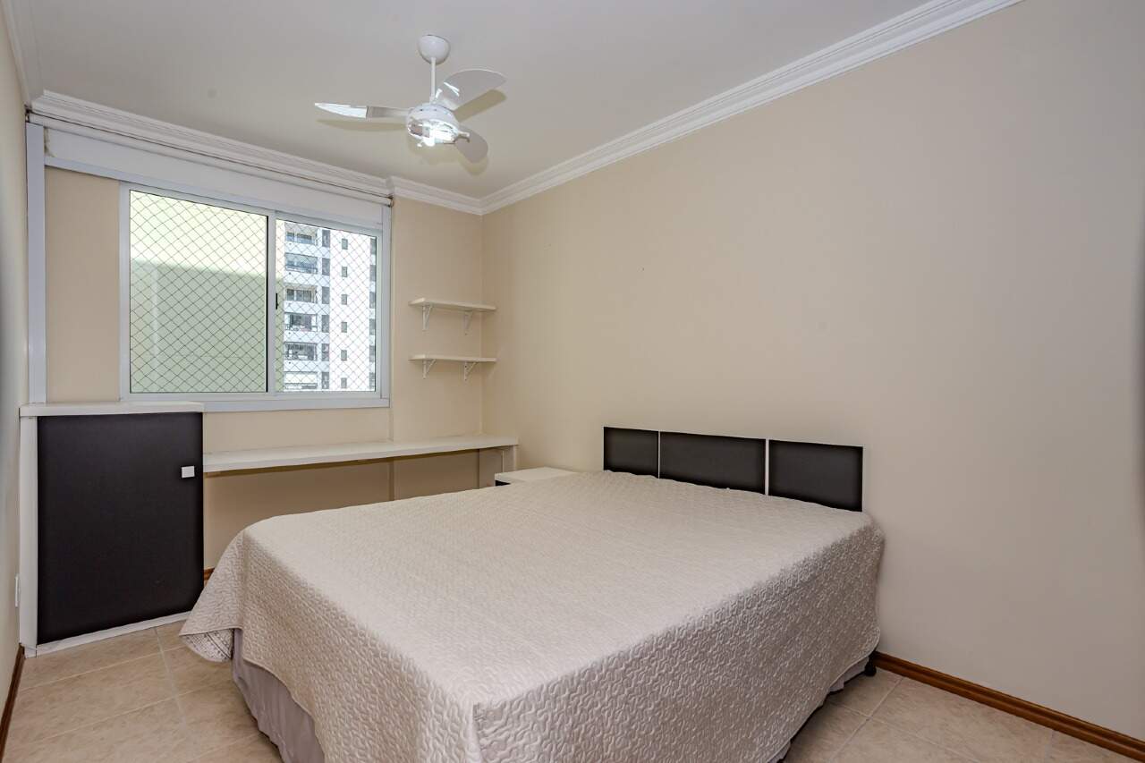 Apartamento à venda no Pioneiros: