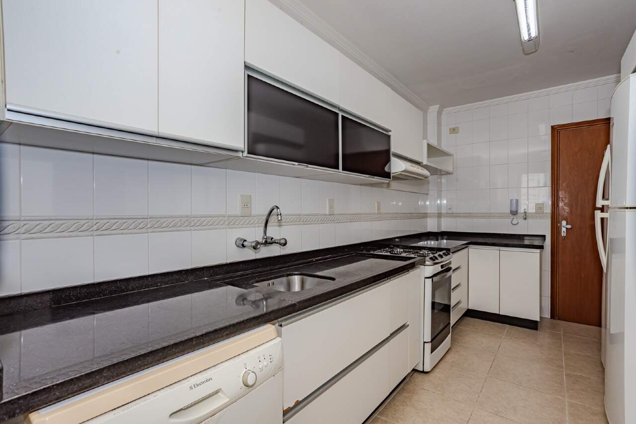 Apartamento à venda no Pioneiros: