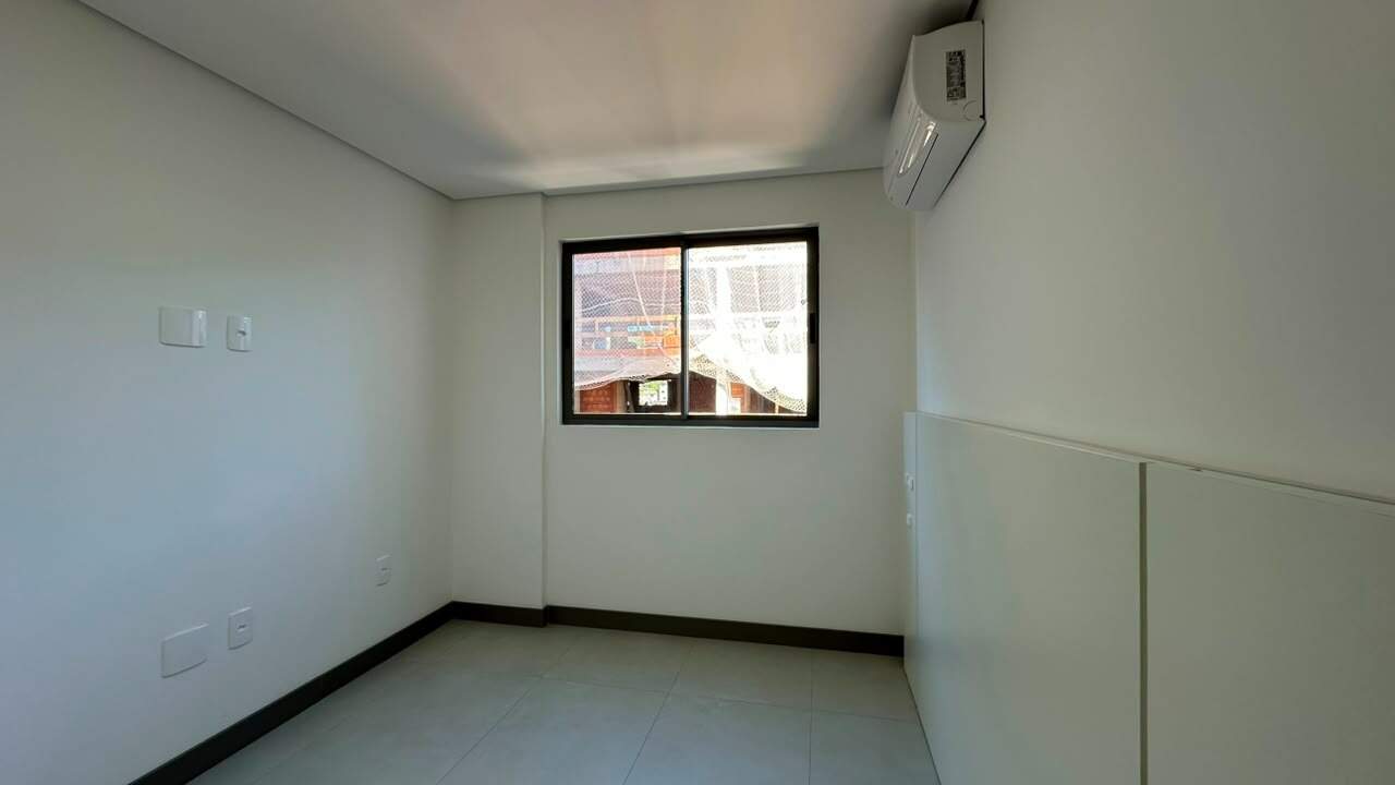 Apartamento para aluguel no Praia Brava de Itajaí: 