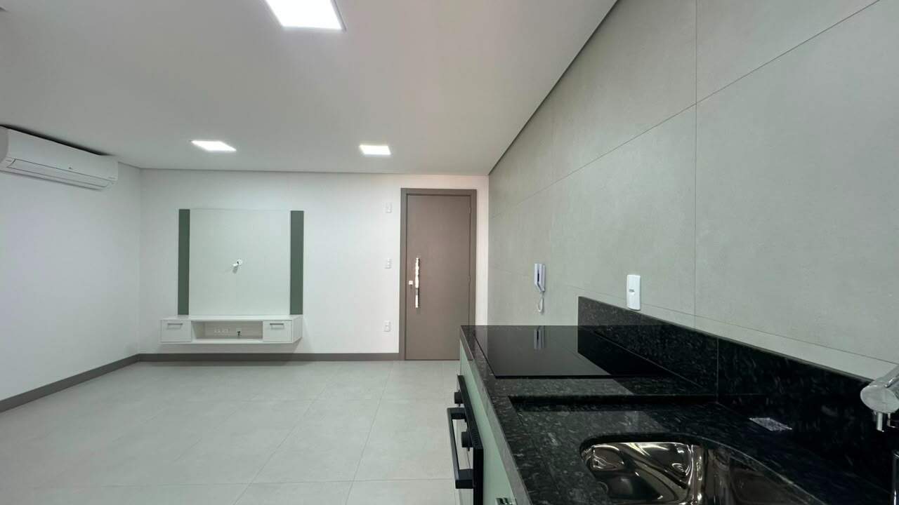 Apartamento para aluguel no Praia Brava de Itajaí: 