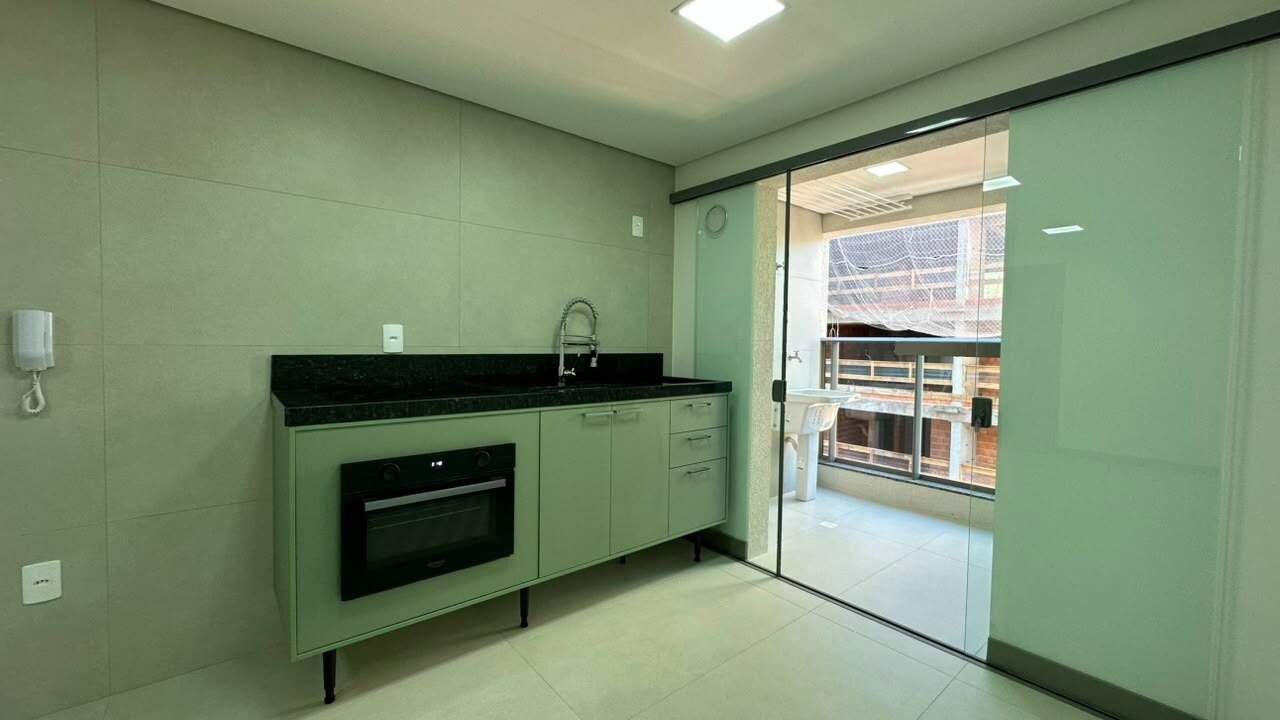 Apartamento para aluguel no Praia Brava de Itajaí: 