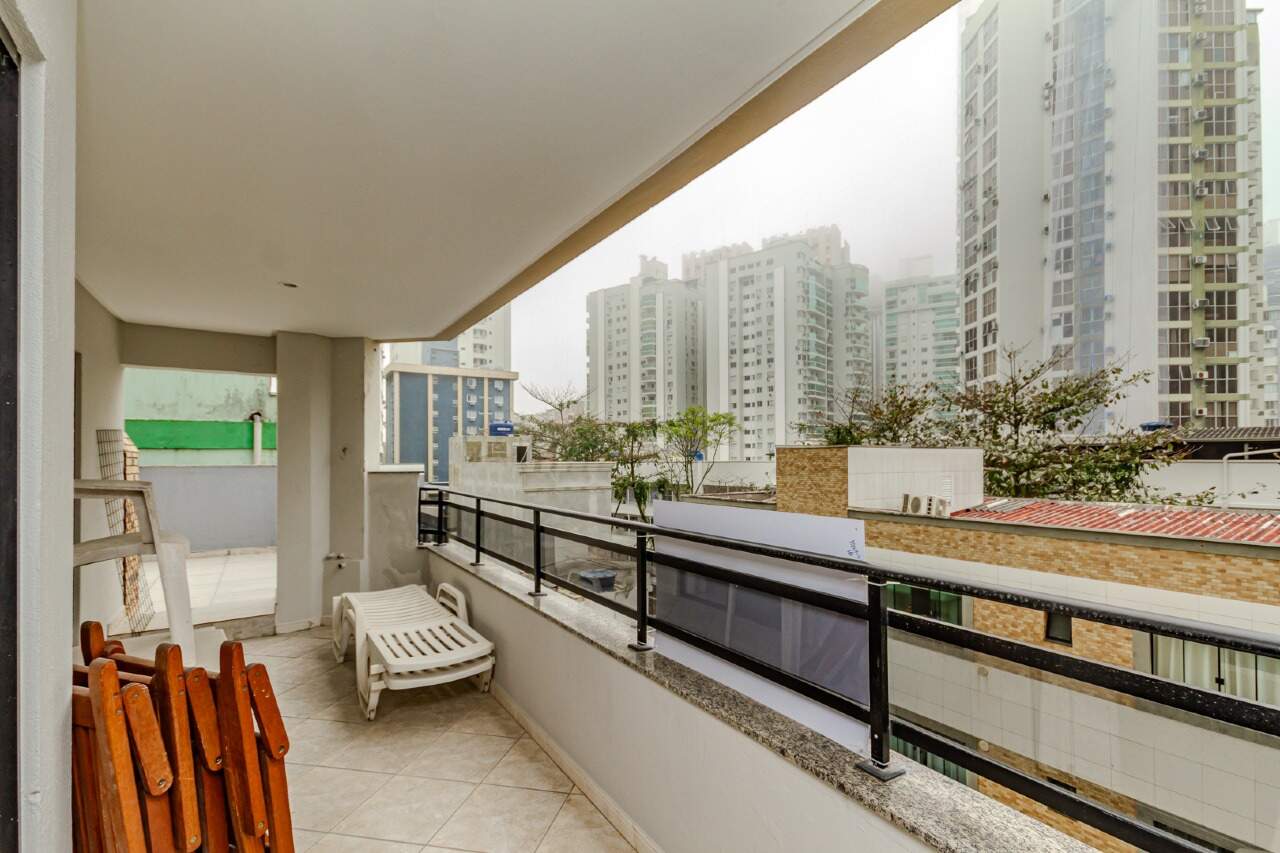 Apartamento diferenciado à venda no Centro: 