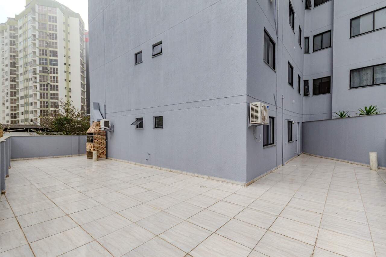 Apartamento diferenciado à venda no Centro: 