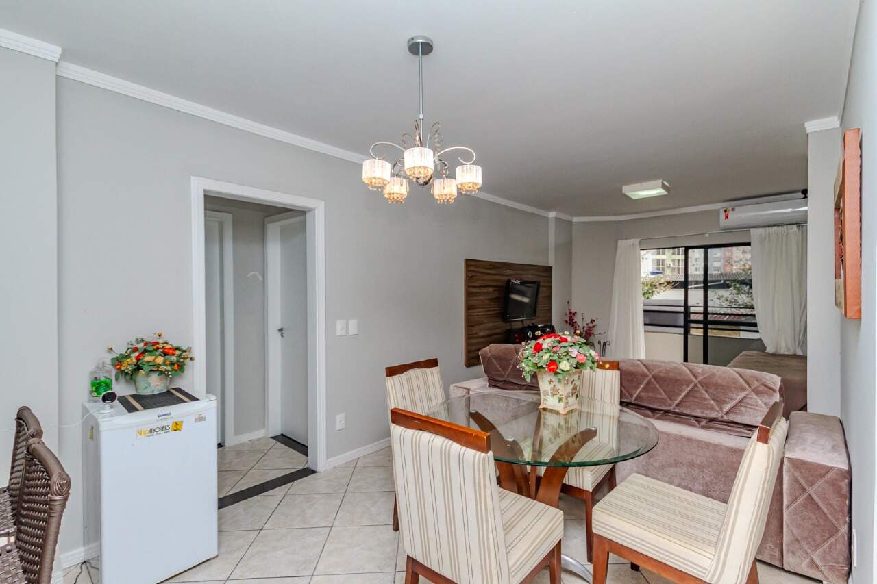 Apartamento diferenciado à venda no Centro: 