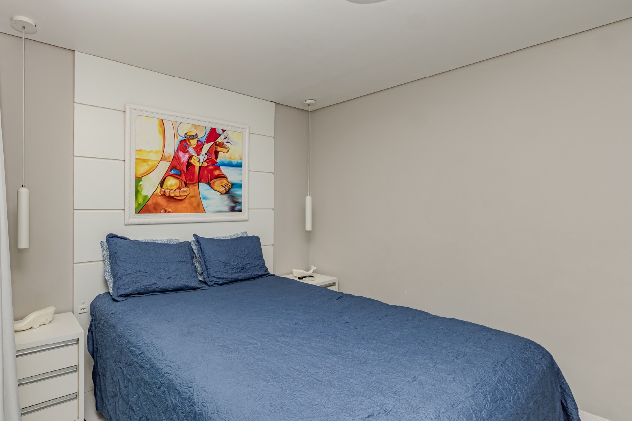 Apartamento à venda no Pioneiros: 