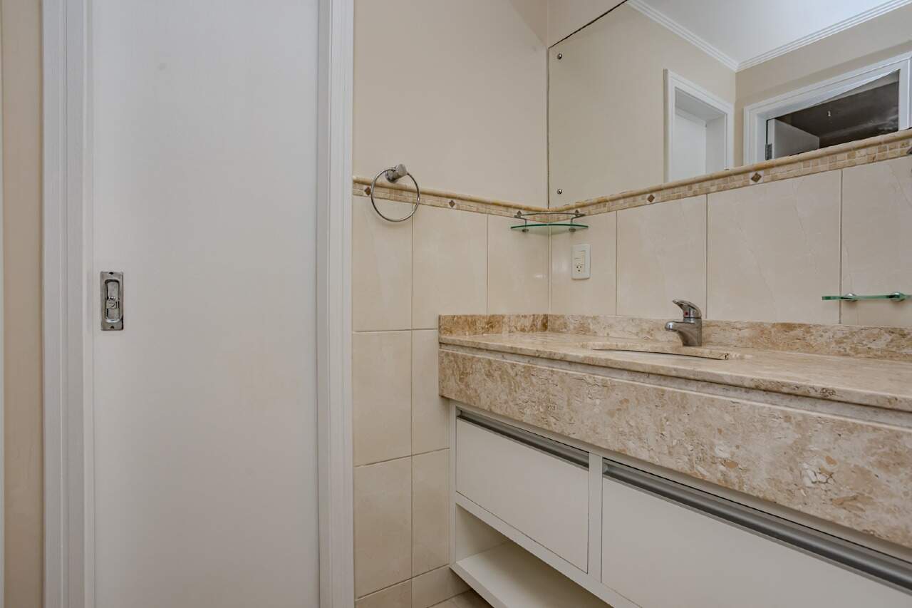 Apartamento diferenciado à venda no Centro: 