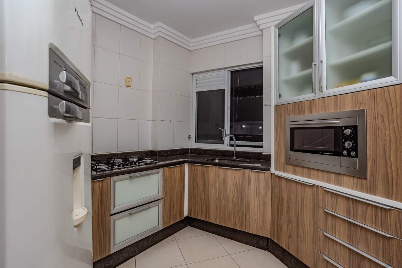 Apartamento diferenciado à venda no Centro: 