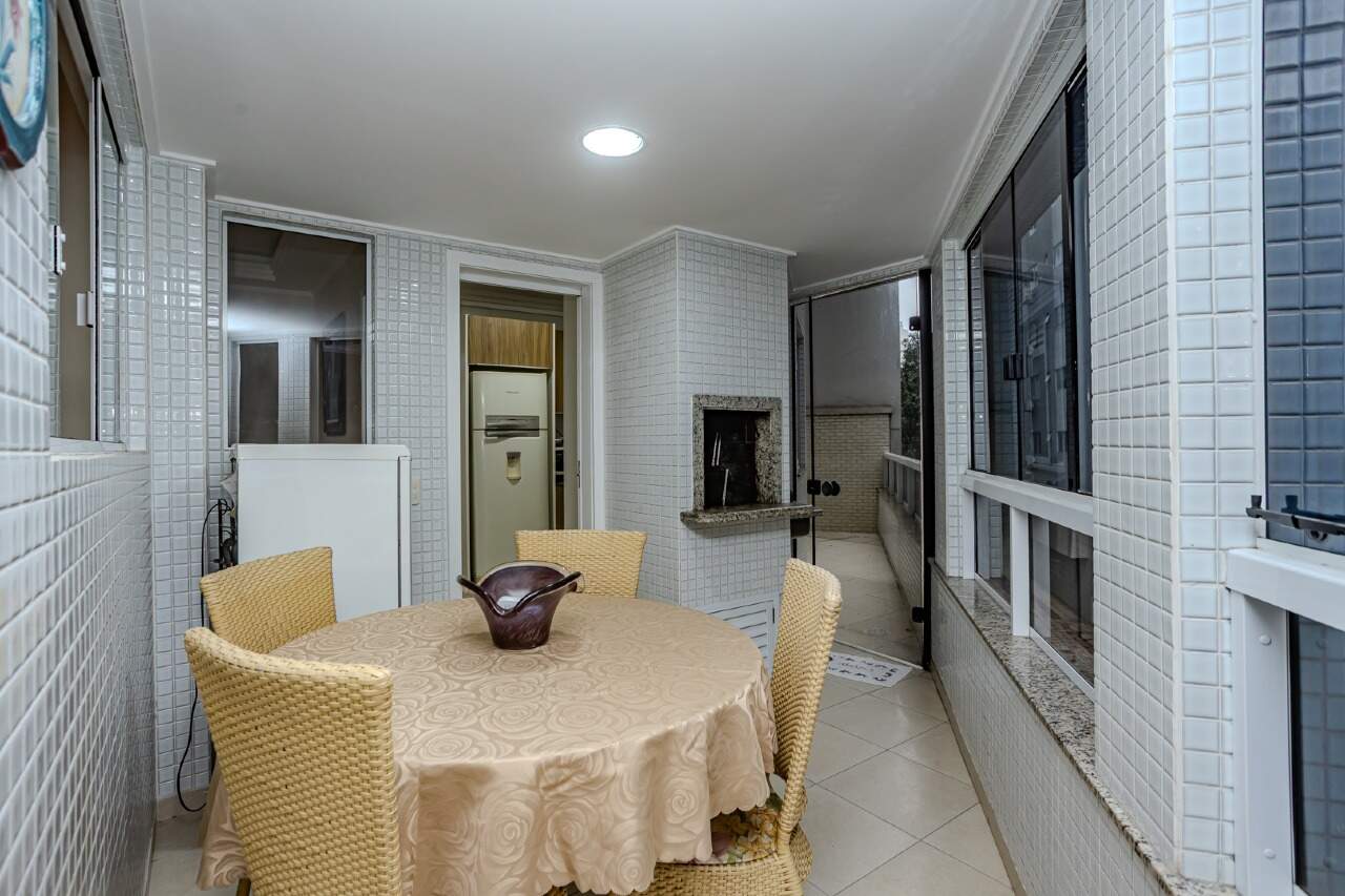 Apartamento diferenciado à venda no Centro: 