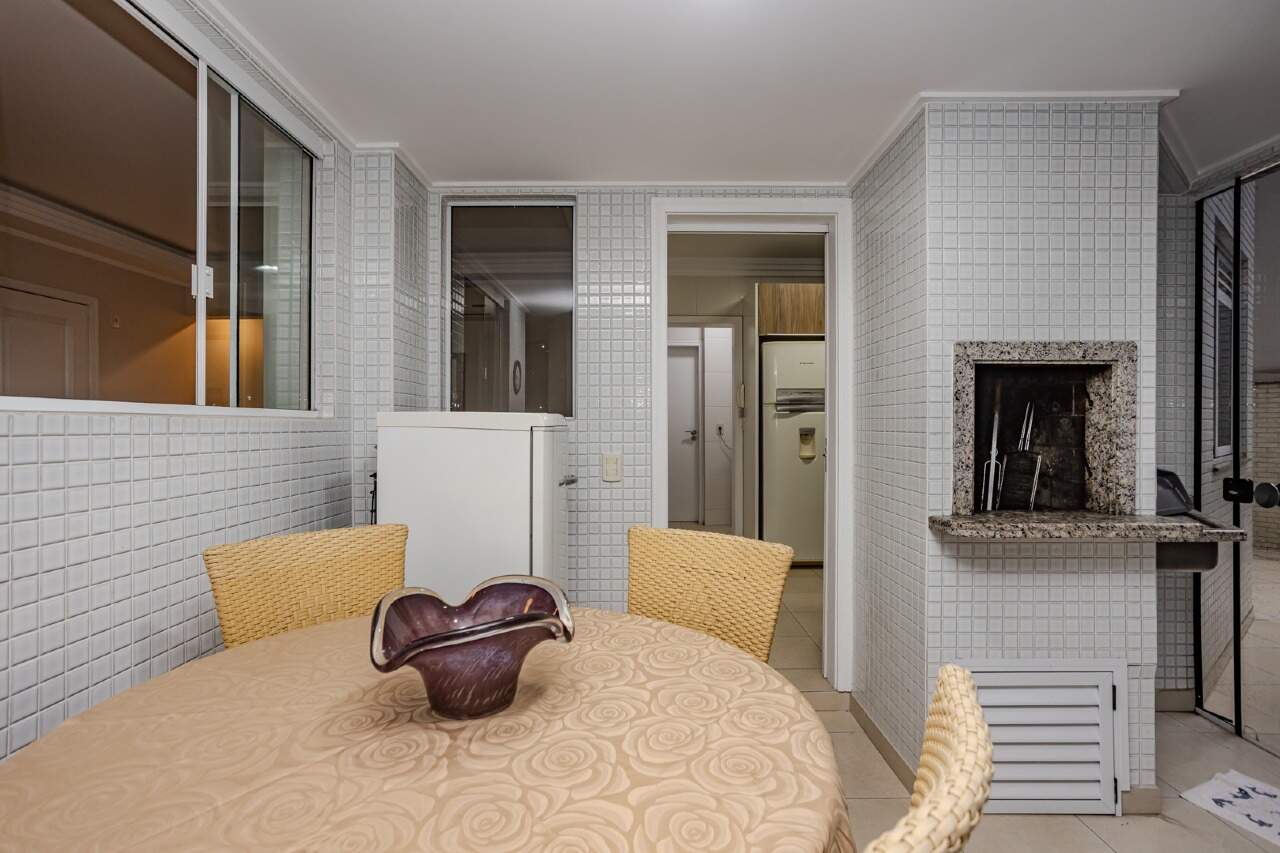 Apartamento diferenciado à venda no Centro: 