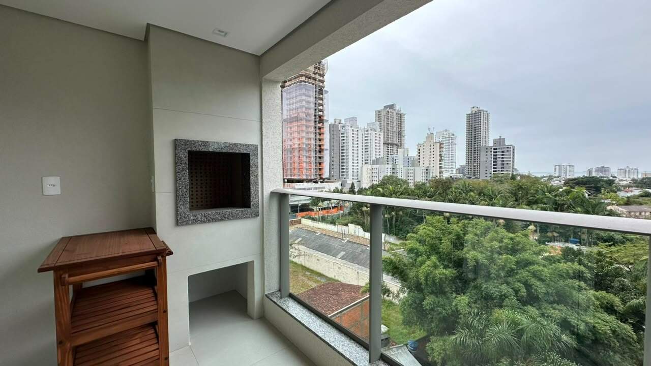 Apartamento para aluguel no Praia Brava: 